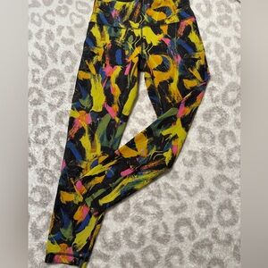 Lululemon Wunder Train Contour Fit
High-Rise Size 10